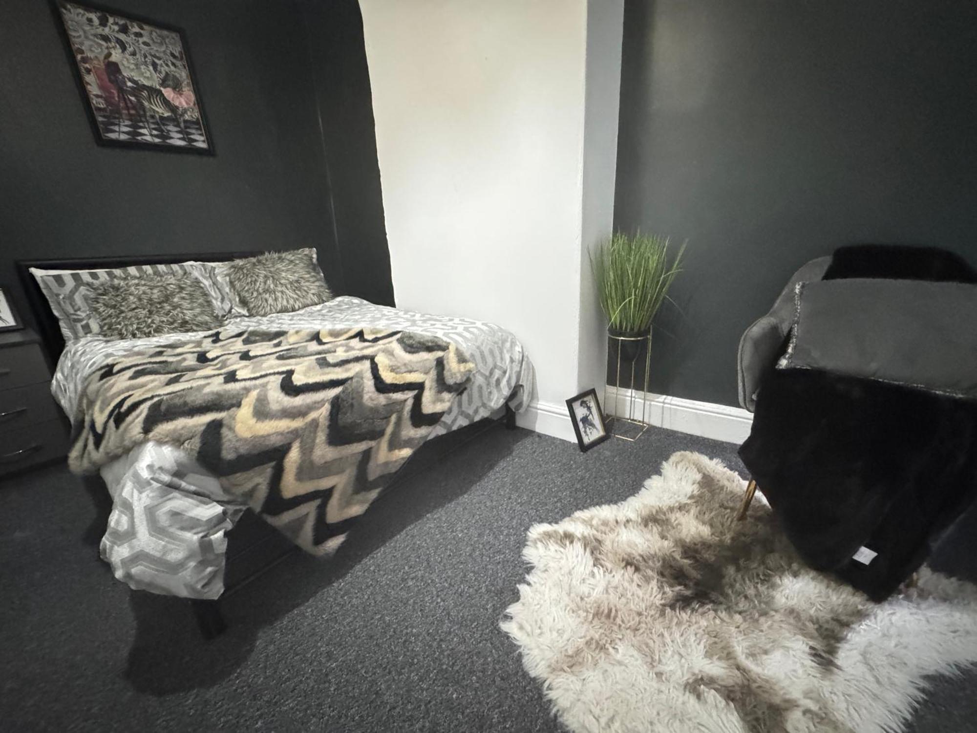 Near Ethiad Stadium Holiday home Manchester