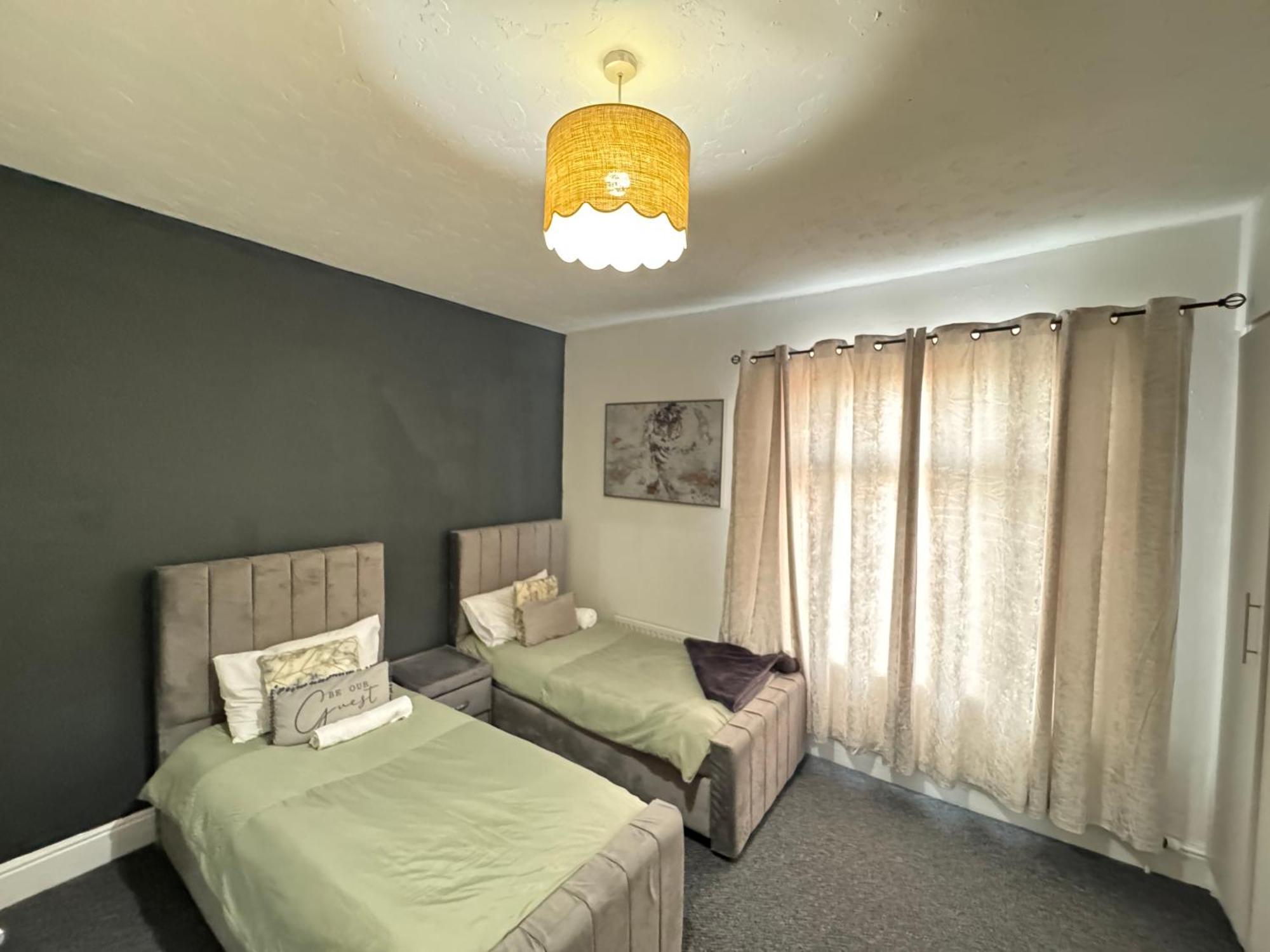 Near Ethiad Stadium Holiday home Manchester